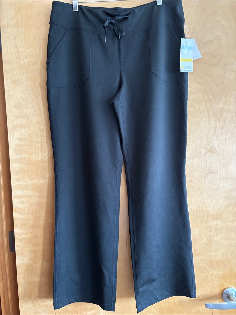 Zella Women’s Black Drawstring Lounge Pants